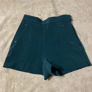 NWOT H&M Hunter Green Shorts